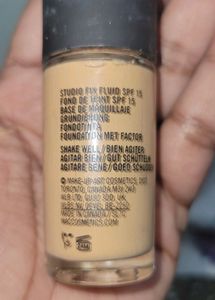 MAC Nc40 Shade Foundation Studio Fix