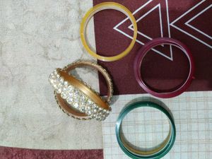 Charming Multi-Color Bangles (plastic chuda)