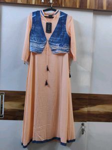 Peach Kurta with Blue Tie-Dye Shrug