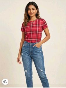 Red Gingham plaid T-Shirt