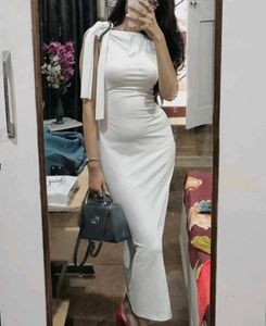 Elegant White Maxi Dress