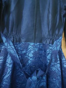 Elegant Navy Blue Ethnic Gown