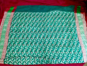 Premium Emerald Green &amp;  Red Silver Zari Saree