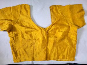 🎊Good Condition Lemon Yellow Colour Blouse