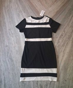 Chic Striped Sheath Dress