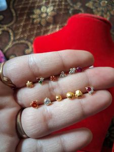 gold nosepin