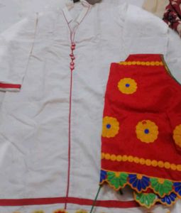 Beautiful Off White Kurti With Red Jacket