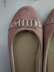 Cartlon London Bellies
