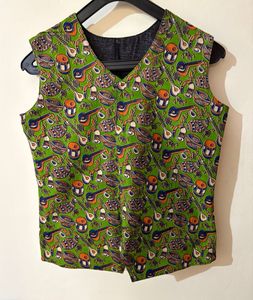 Two in one reversible jacket for women