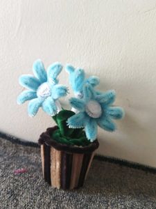 Cute Blue Pipe Cleaner Flower Pot