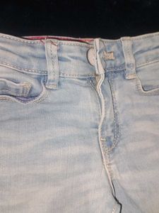 Light Wash Skinny Jeans Boy/Girl