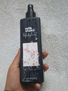 Milk Shake Lifestyling Hair Spray