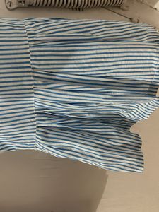 Cotton Suit Set Stitched With Hands Interlocked
