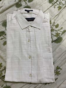 Men's Textured Formal Shirt