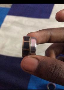 Stylish Mens/Womens Ring