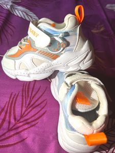 Item Type Sneaker.     Brand NameMut-Mat.