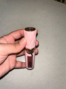 charlotte tilbury lip gloss shade pillow ta