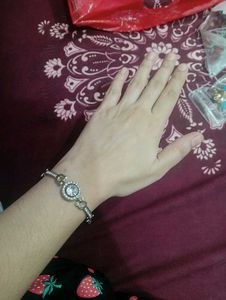 Elegant Crystal Bracelet