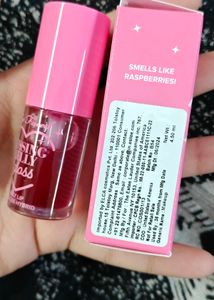 Too Faced Kissing Jelly Gloss