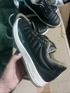 NEW NO USED CASUAL SHOES FOR MAN,