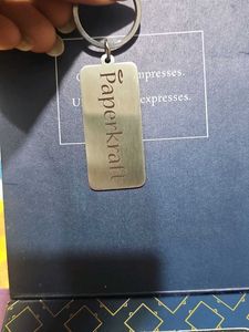 Paperkraft Pen &amp; Keychain Set