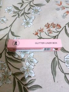 Bobi Silver Glitter Eyeliner
