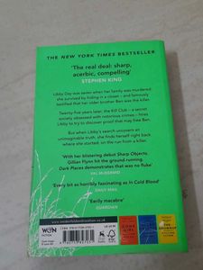 Dark Places by Gillian Flynn