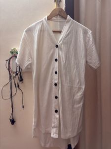 Chic White Button-Up Tunic Top