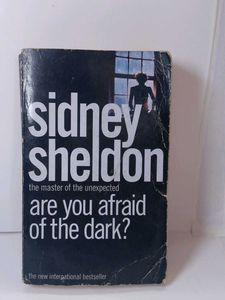 Sidney Sheldon Are You Afraid of the Dark?
