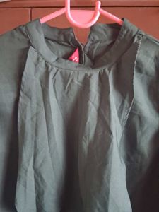 Green Long Sleeve Casual Top
