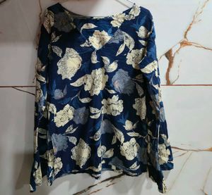 Floral Print V-Neck Long Sleeve Top