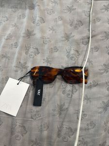 Zara Oval sunglasses