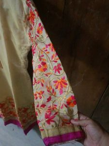 Elegant Embroidered Kurta for Women