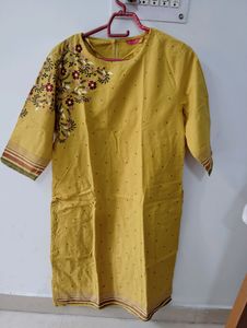 Vishudh Kurti Like New