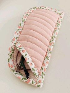 Floral Phone Charging Holder