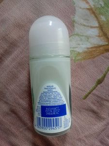 Nivea roll on