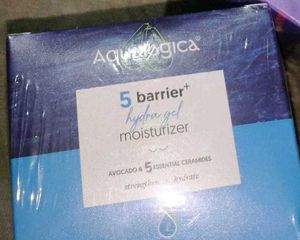 New Aqualogica 5 Barrier Hydra Gel Moisturizer