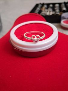 Beautiful New Heart Shape Ring