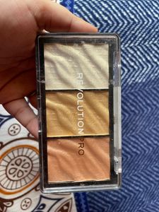 Revolution Pro Highlighter Pallette