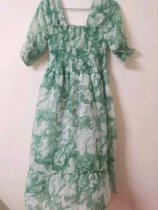 Trendy Green Marble Print Square Neck Dress