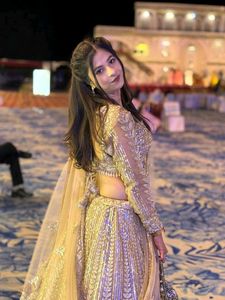 ✨️Ready To Wear Golden Crop Top Lehga✨️
