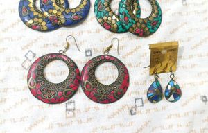 Traditional Royal Earrings Set