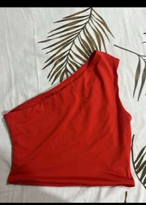 H&amp;M DATE PERFECT One-Shoulder Sleveless Top