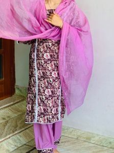 Elegant Floral Kurta Set with Dupatta
