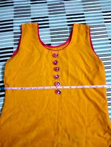 🫶Yellow Sleeveless Kurta🫶