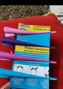 Colorful Hair Clips - Set of 6&amp; free scrunchies