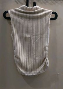 Ribbed Turtleneck Sleeveless Top(SAVANA)