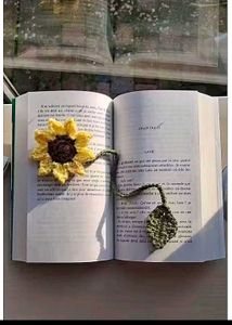 Sunflower Crochet Bookmark