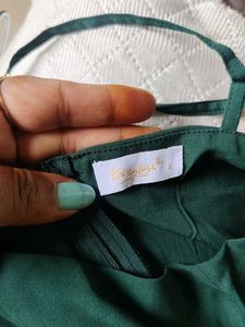 Elegant Dark Green Flowy Dress