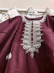 Elegant Embroidered Kurta